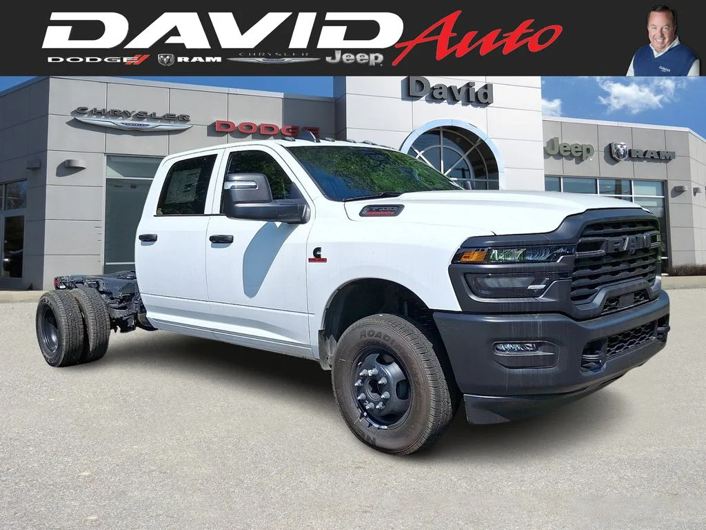 New 2026 Bright White Clear-Coat Exterior Paint RAM Tradesman image 1
