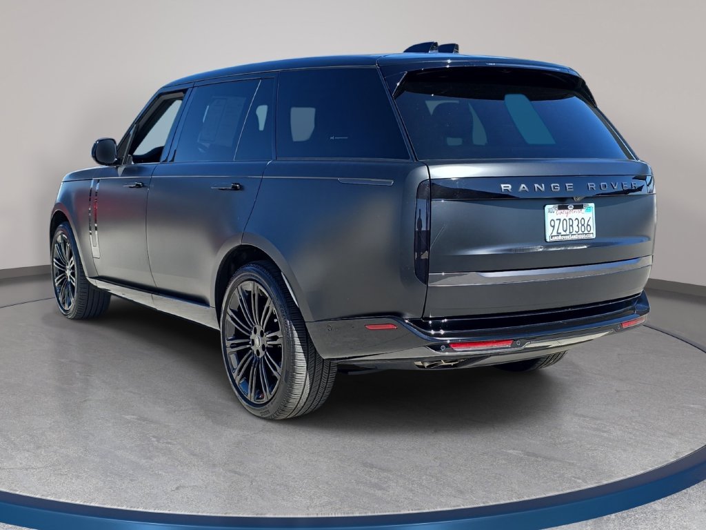 Certified Used 2025 Black Land Rover SE image 7