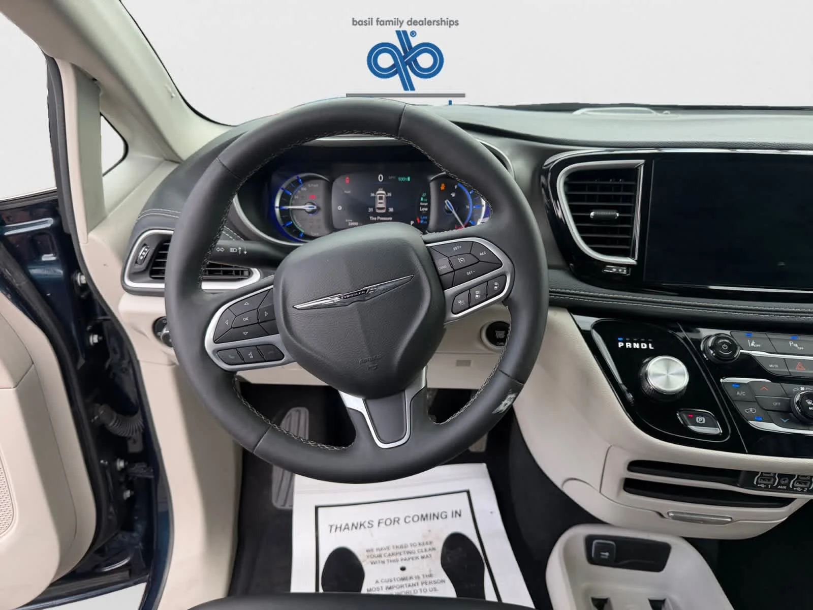 Used 2024 Fathom Blue Pearlcoat Chrysler Hybrid Select image 17
