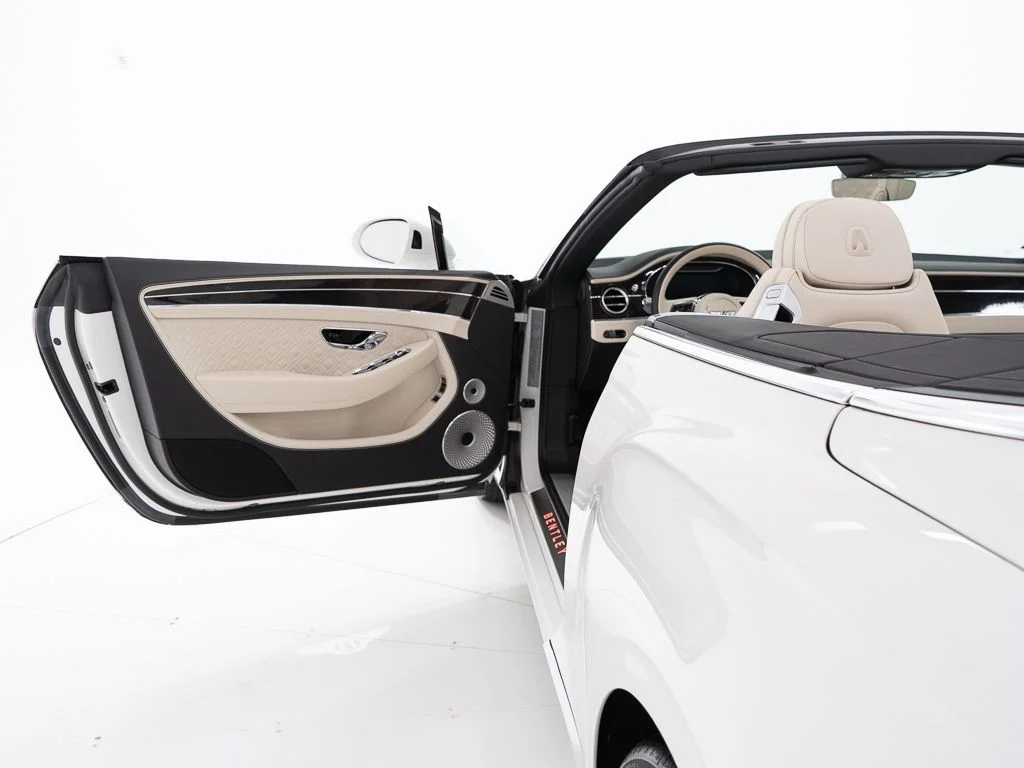 Certified Used 2023 Glacier White Bentley Azure Convertible image 18