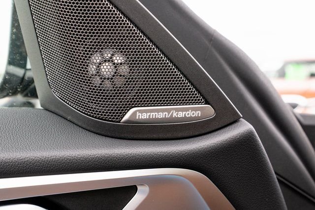 2025 BMW i4 40 - Photo 16