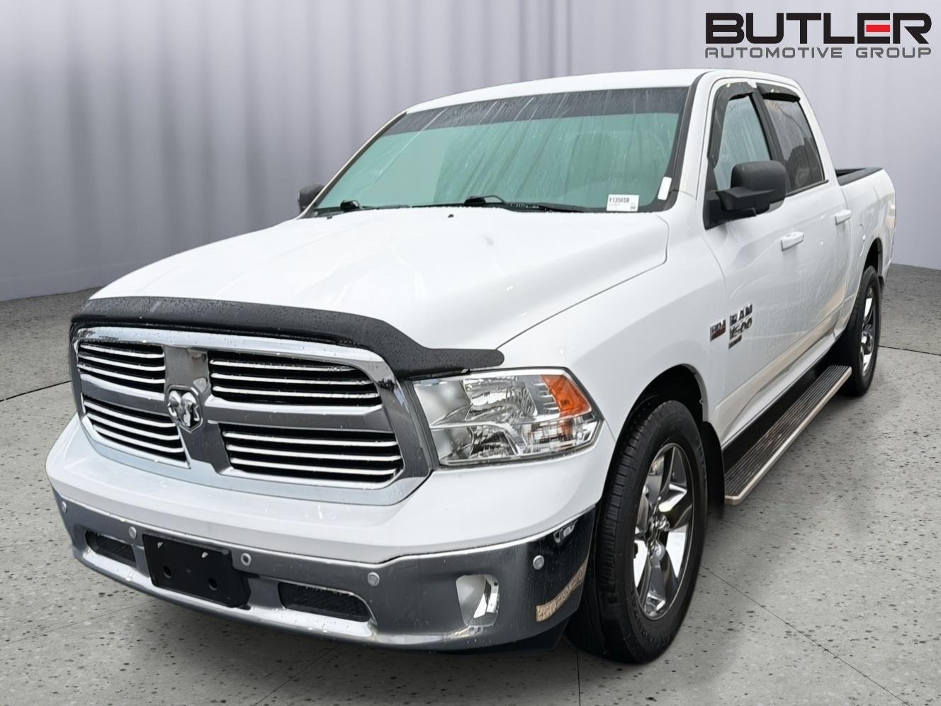 Used 2019  Ram SLT Crew Cab SWB 2WD image 1