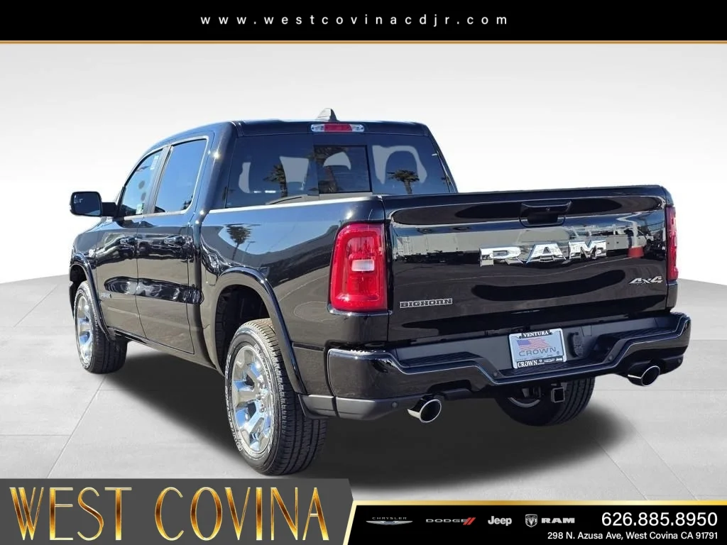 New 2026 Diamond Black Crystal Pearl-Coat Exterior Paint RAM Big Horn/Lone Star image 7
