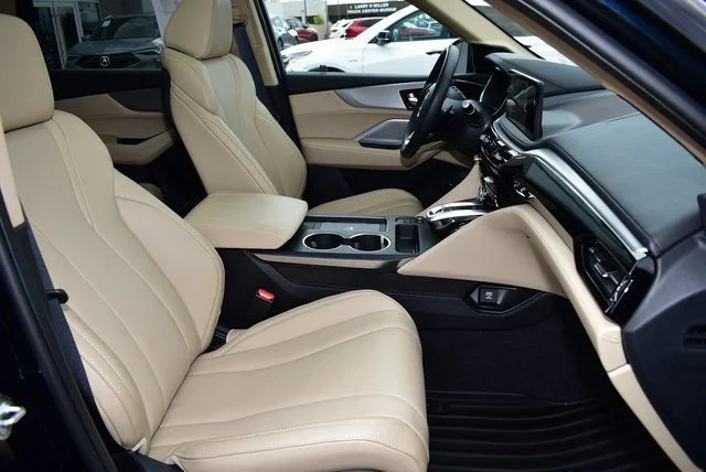 Used 2025 Majestic Black Pearl Acura SH-AWD TECH image 38