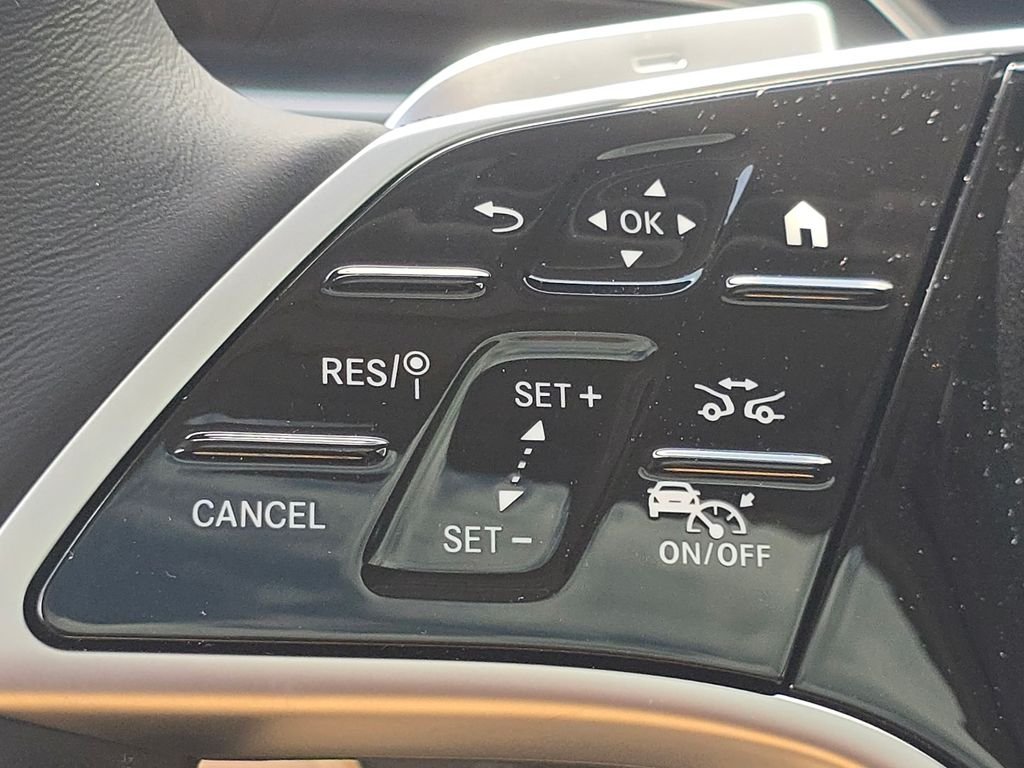 New 2026 MANUFAKTUR Alpine Grey Mercedes-Benz GLE 450 Coupe image 37