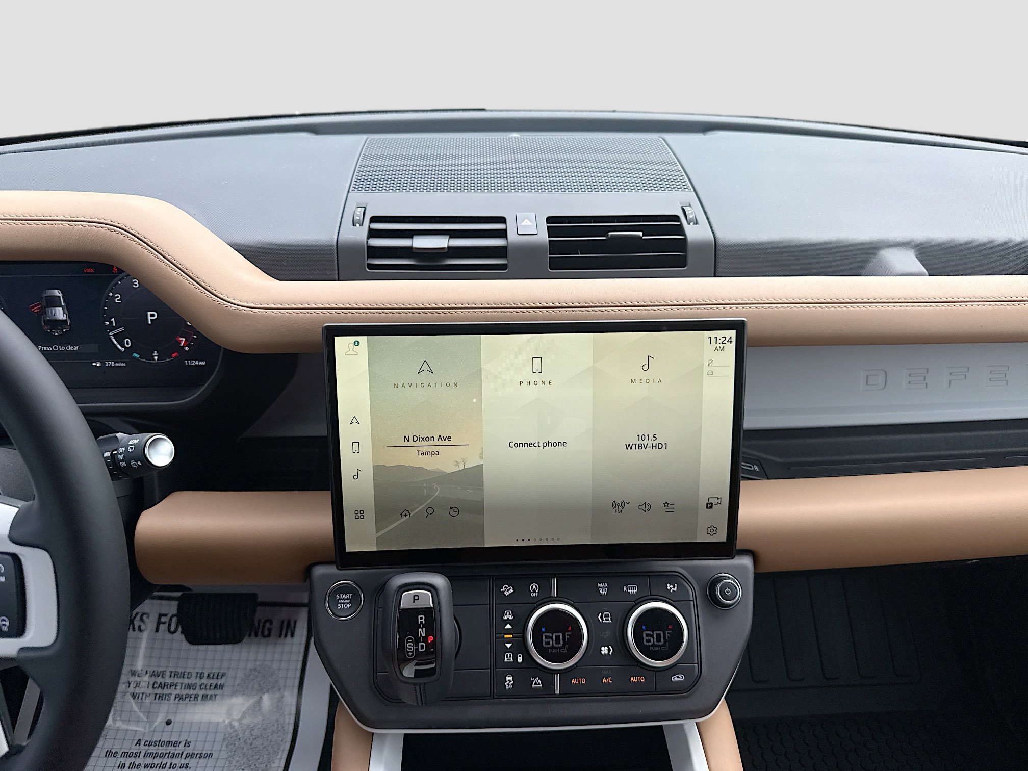 New 2026 Woolstone Green LAND ROVER X-Dynamic SE image 19