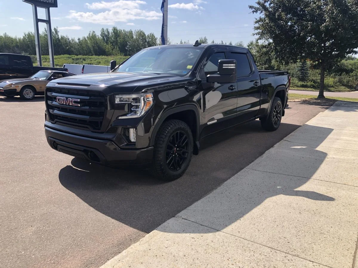 Used 2020 Brown GMC 4WD Crew Cab 147" Elevation image 5