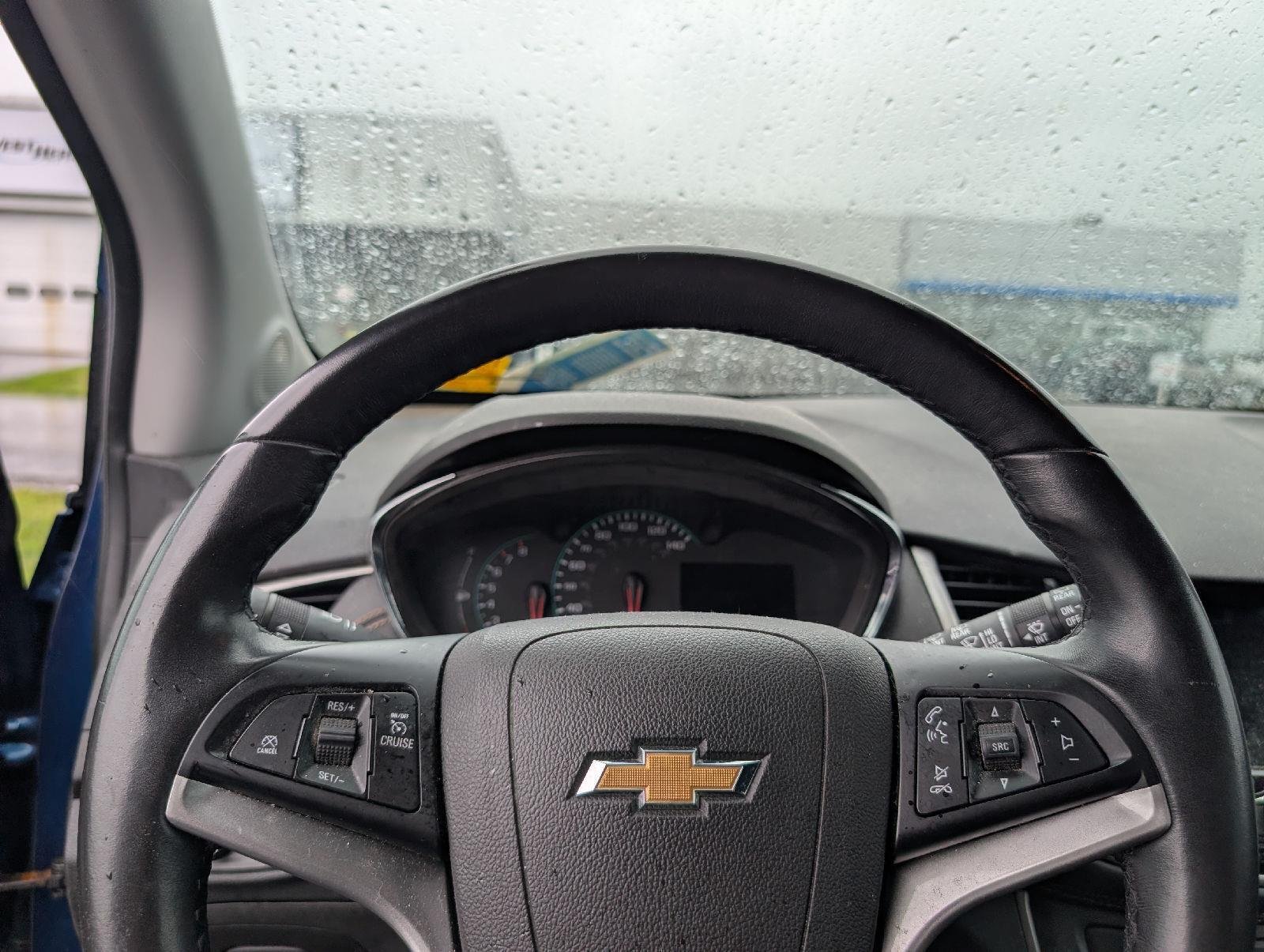 Used 2019 Pacific Blue Metallic Chevrolet LT image 12
