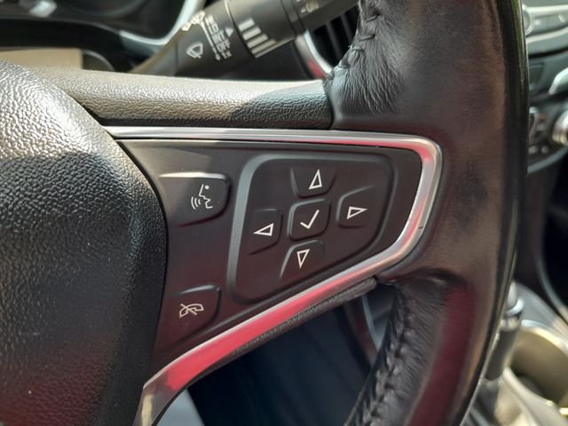 Used 2019 White Chevrolet LT image 15