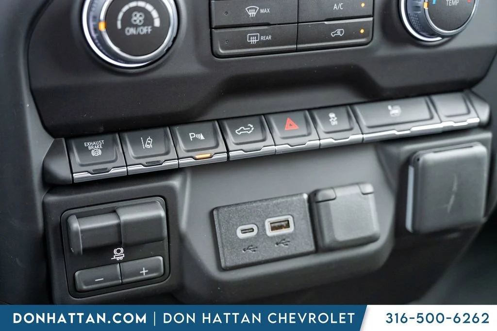 2026 Chevrolet Silverado 2500 HD Custom - Photo 11