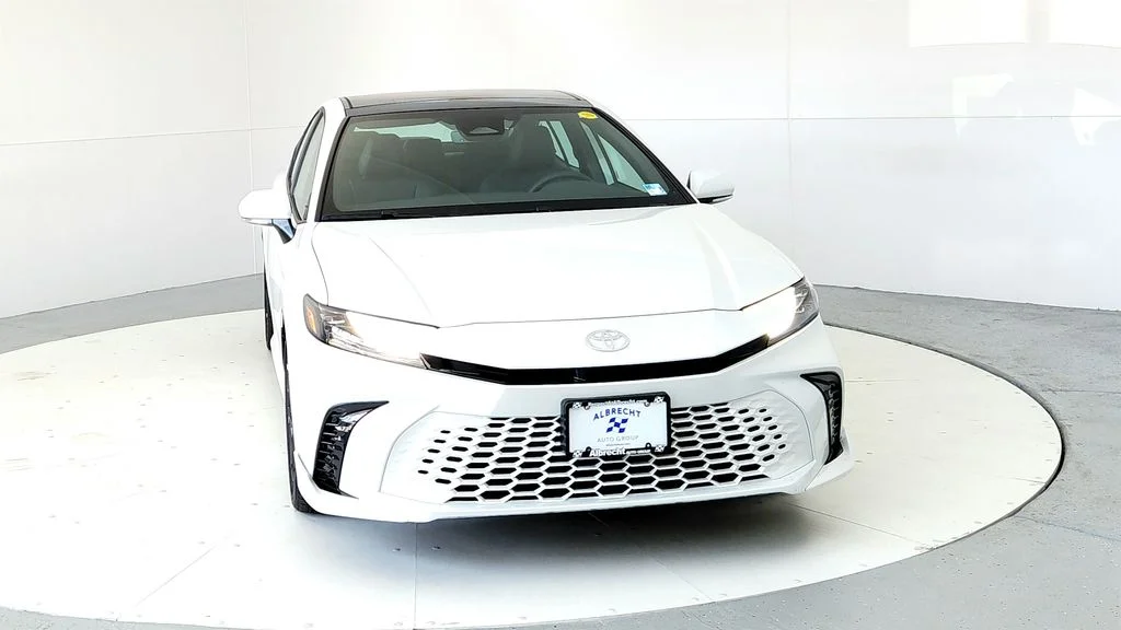 New 2026 Wind Chill Pearl Toyota XSE image 8