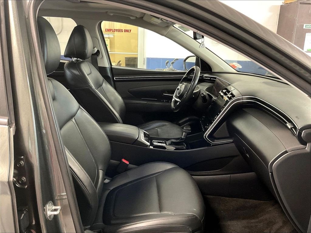 Used 2023 Gray Hyundai SEL image 11