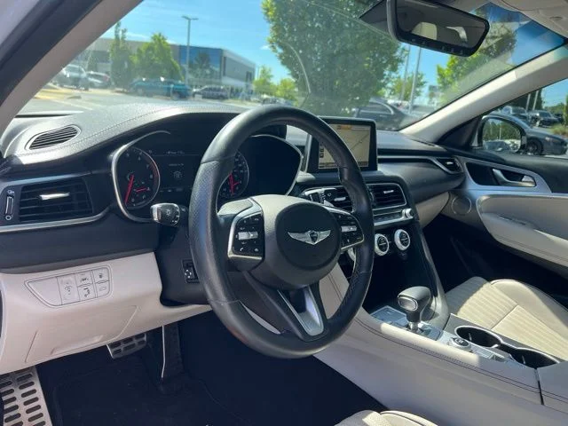 Used 2019 Casablanca White Genesis 3.3T Advanced image 13