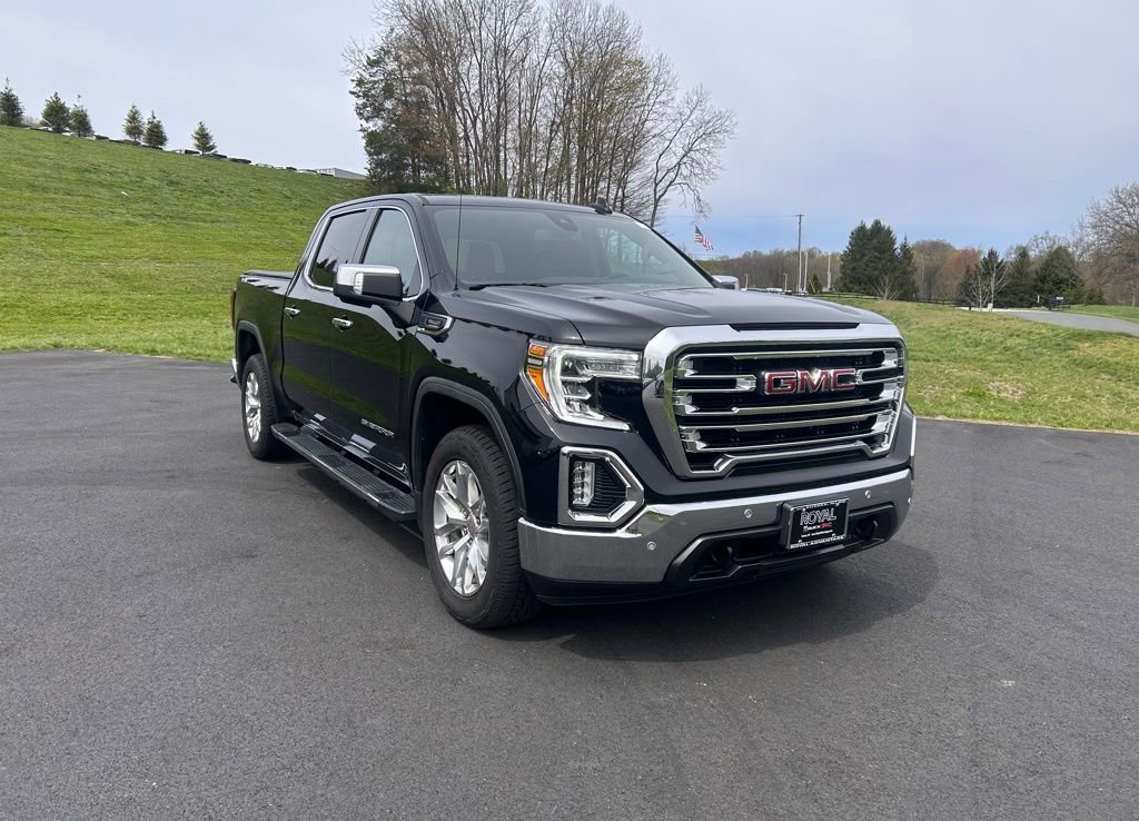 2021 GMC Sierra 4WD Crew Cab Short Box SLT's photo