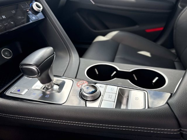 2026 GENESIS G70 Standard - Photo 25