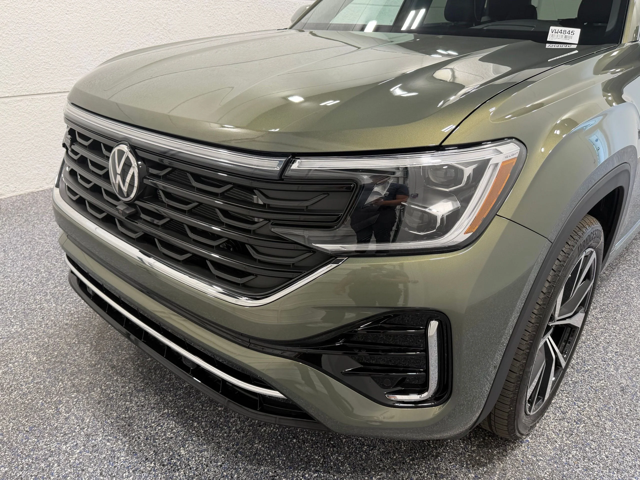 New 2026  Volkswagen 2.0T SEL Premium R-Line image 16