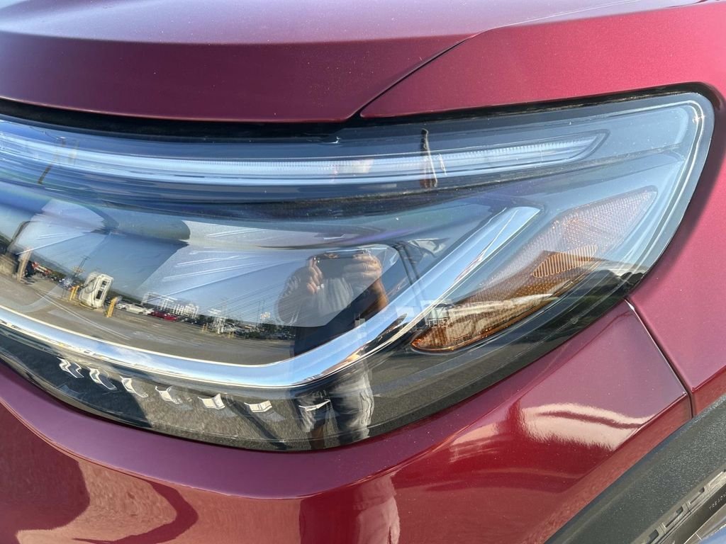 New 2027 Ruby Red Metallic Tinted Clearcoat Ford Active image 9