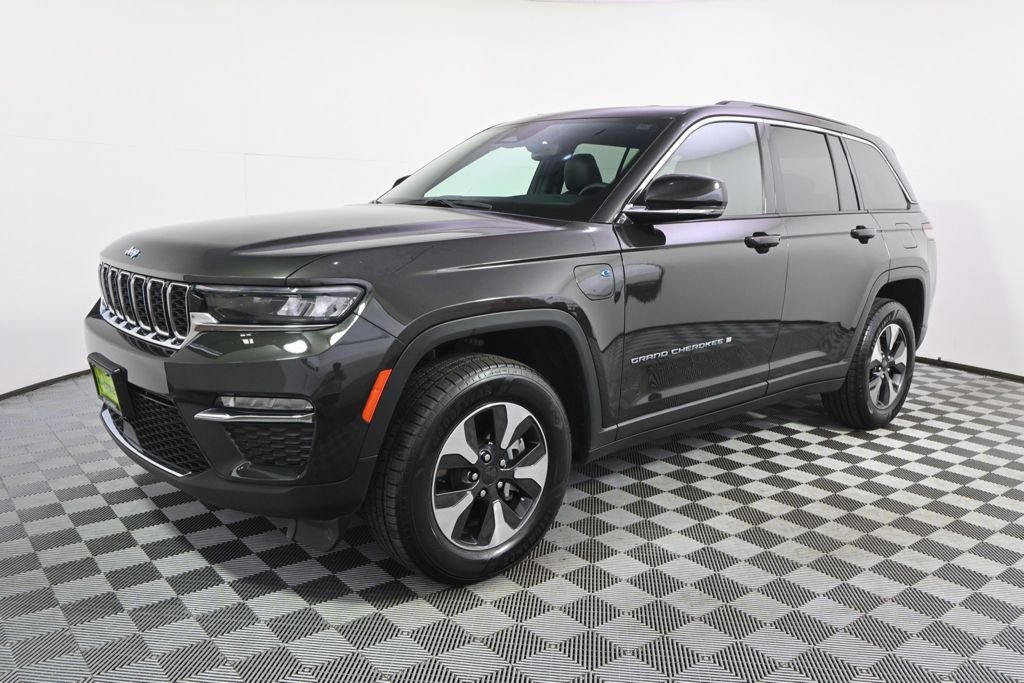 Used 2024 Jeep Grand Cherokee 4xe with VIN 1C4RJYB64RC171642 for sale in St. Louis Park, Minnesota