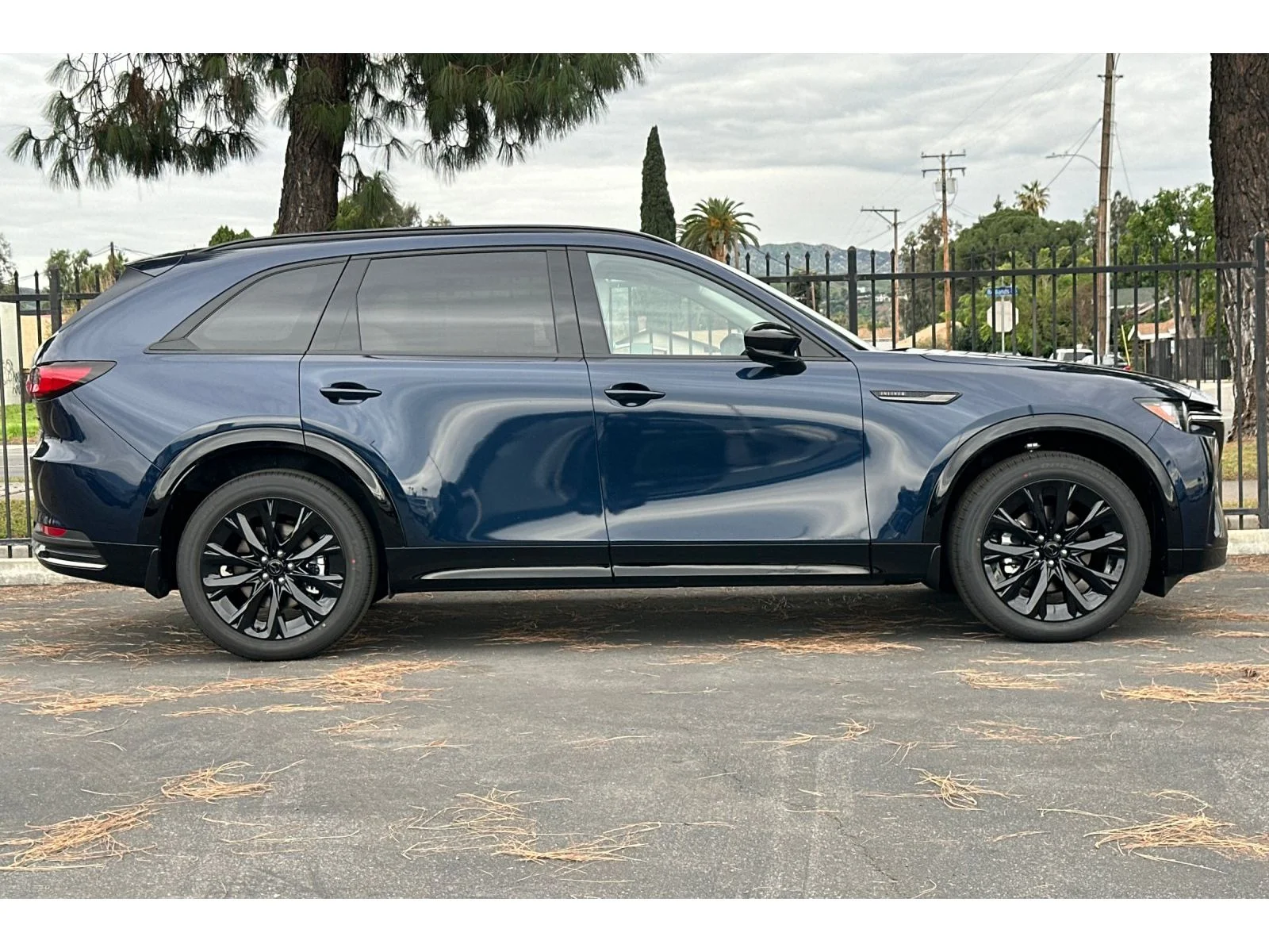 Used 2026 Deep Crystal Blue Mica Mazda S Premium Sport image 4