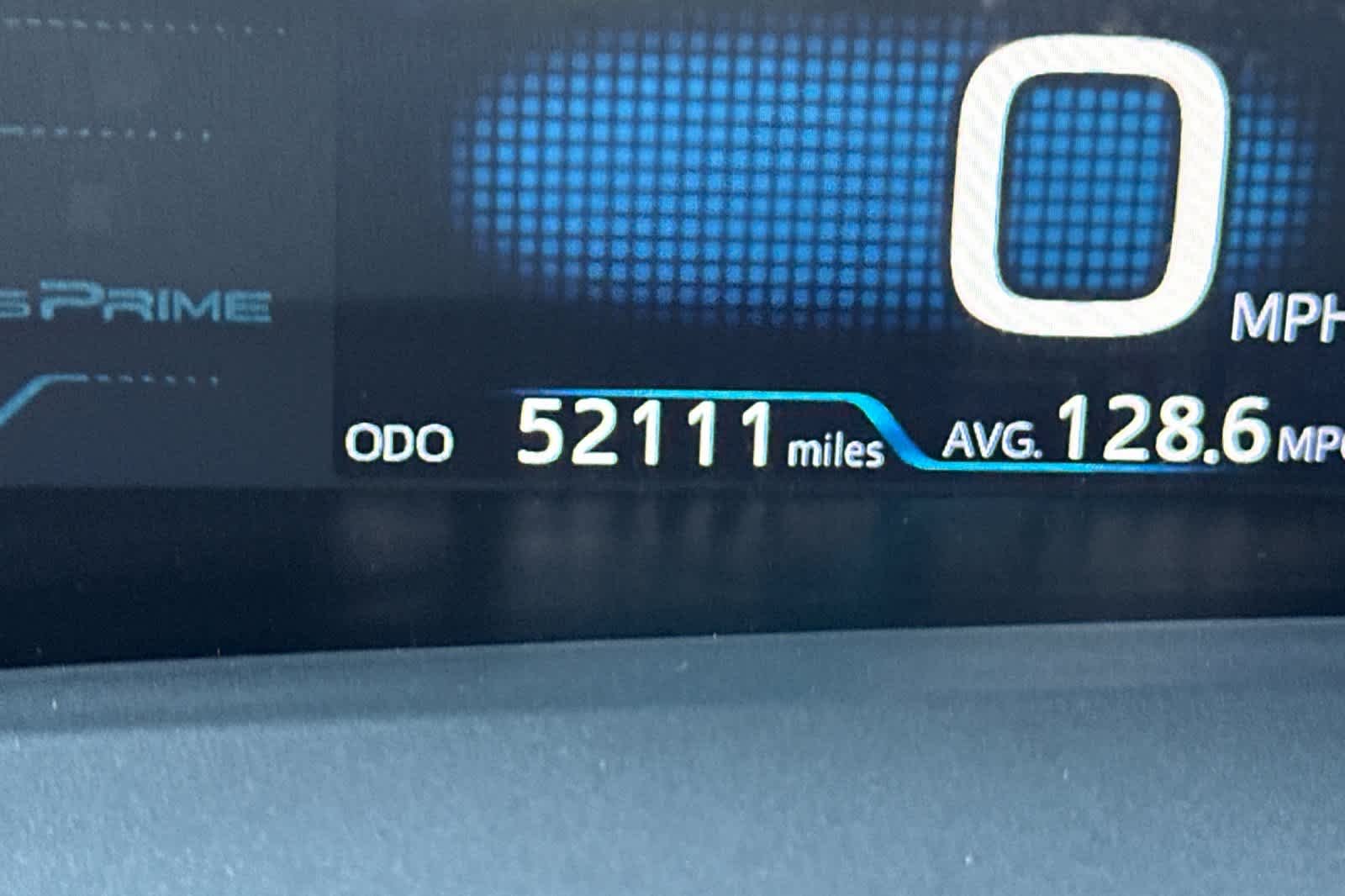 Certified Used 2018 Blizzard Pearl Toyota Advanced image 25