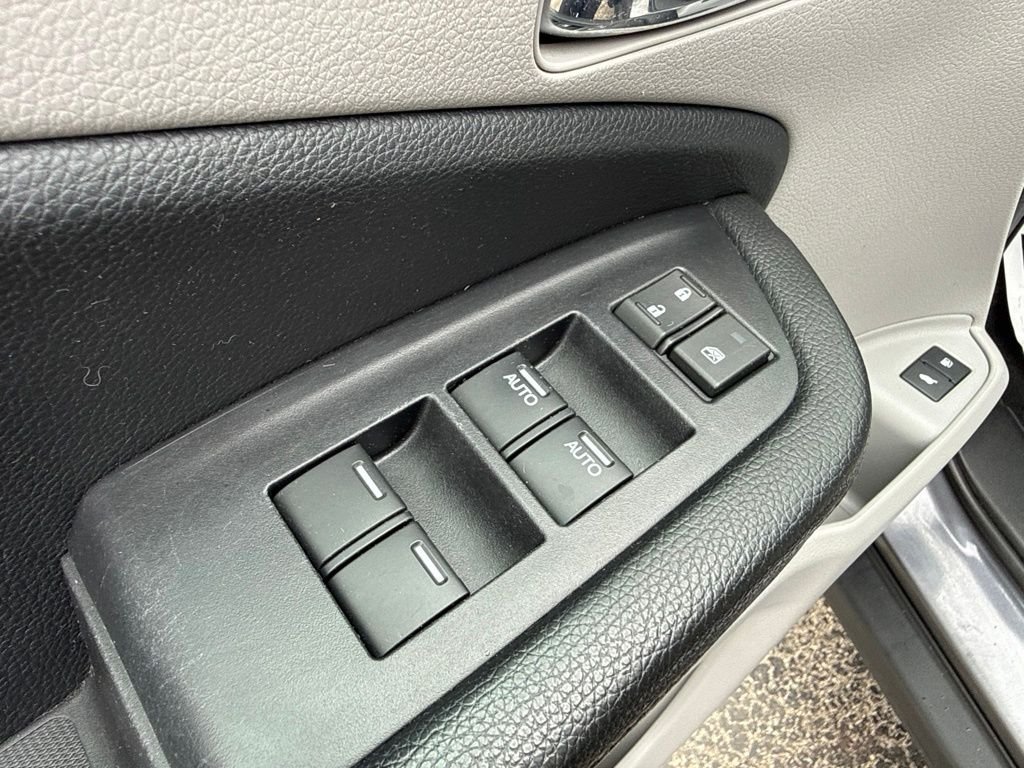 Used 2019 Gray Honda EX-L image 21