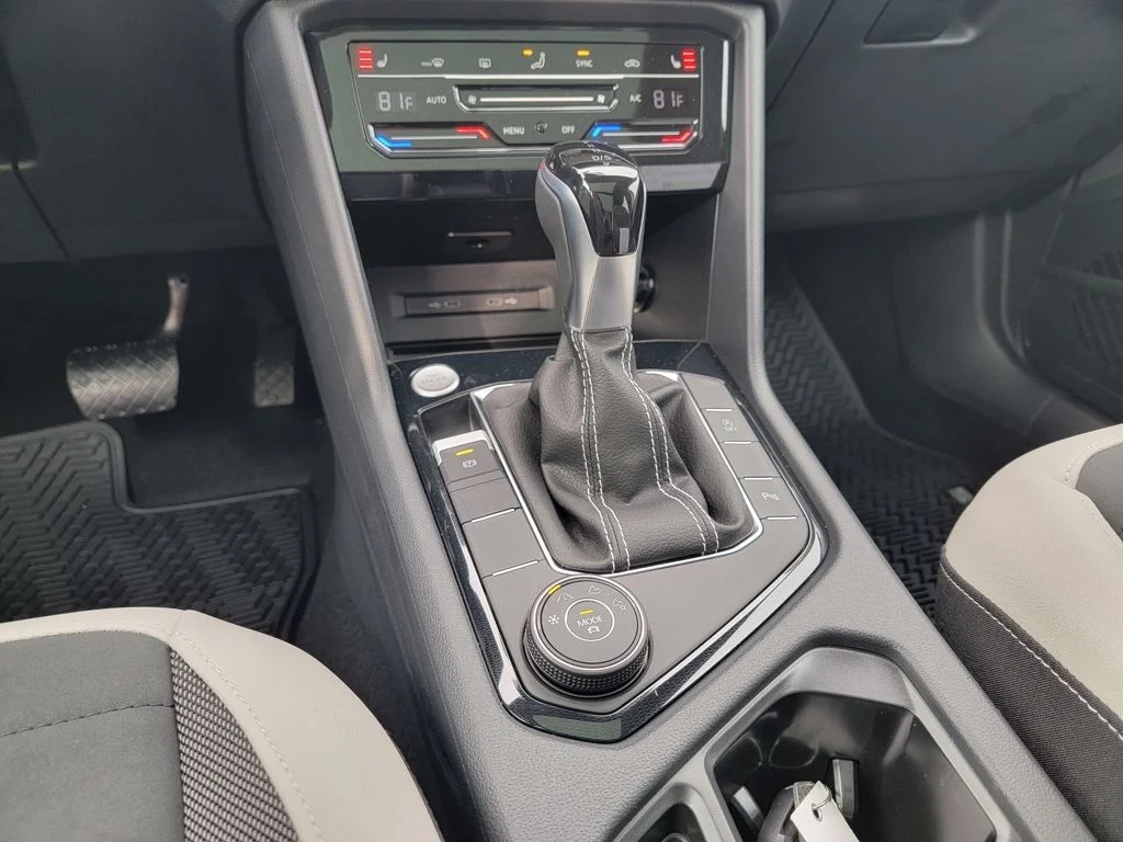 2026 Volkswagen Taos SE - Photo 37
