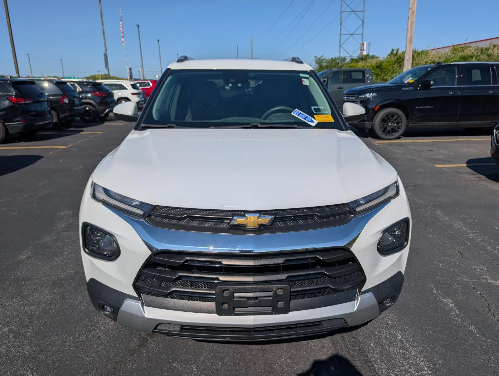 Used 2022 Summit White Chevrolet LT image 2