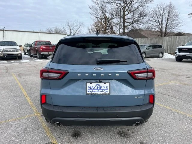 Used 2026 Vapor Blue Metallic Ford ST-Line image 6