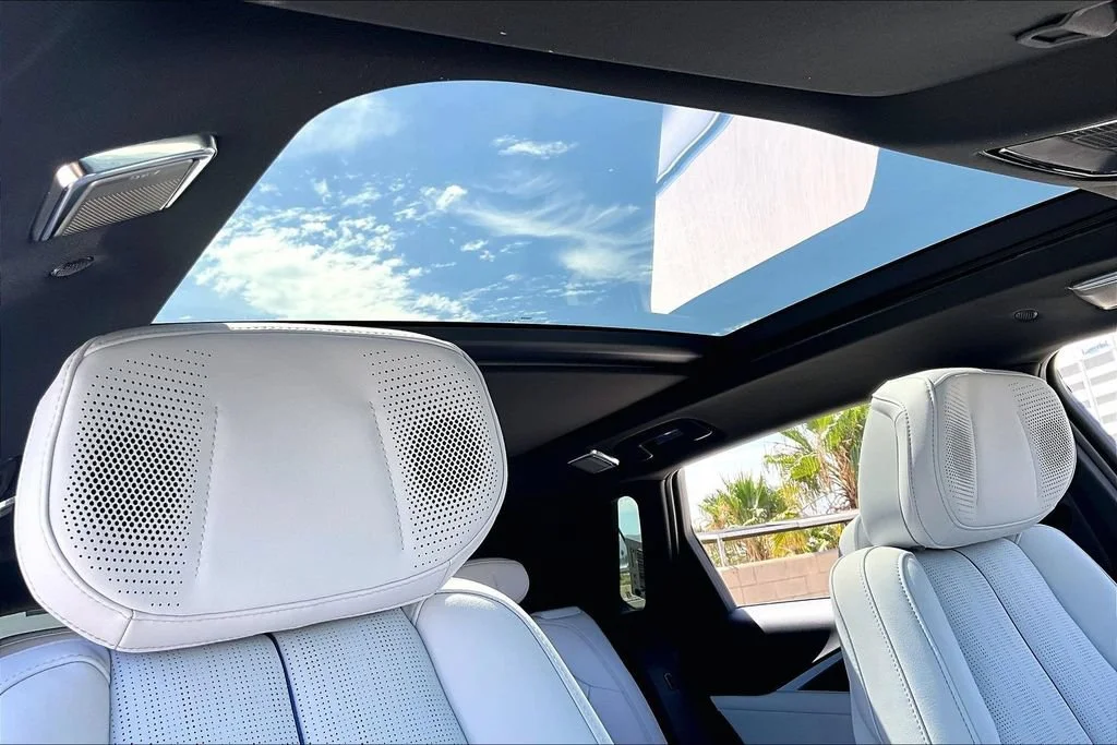 2026 Cadillac LYRIQ Premium Luxury - Photo 18