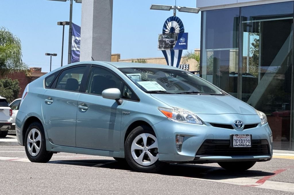 Used 2014 Toyota Prius Two with VIN JTDKN3DU1E1820663 for sale in Fullerton, CA