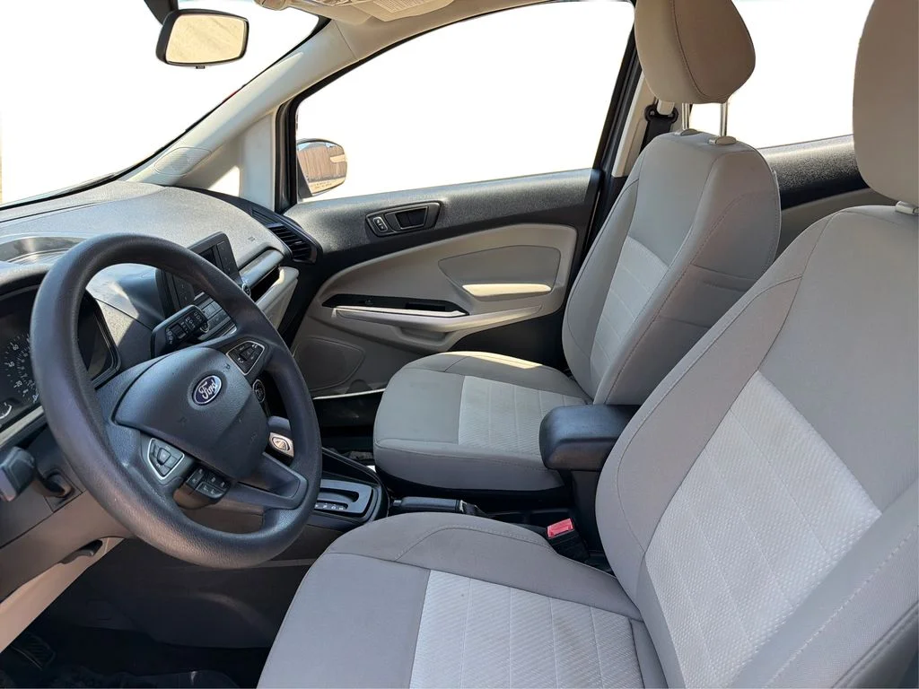 Used 2019 Smoke Metallic Ford S image 10
