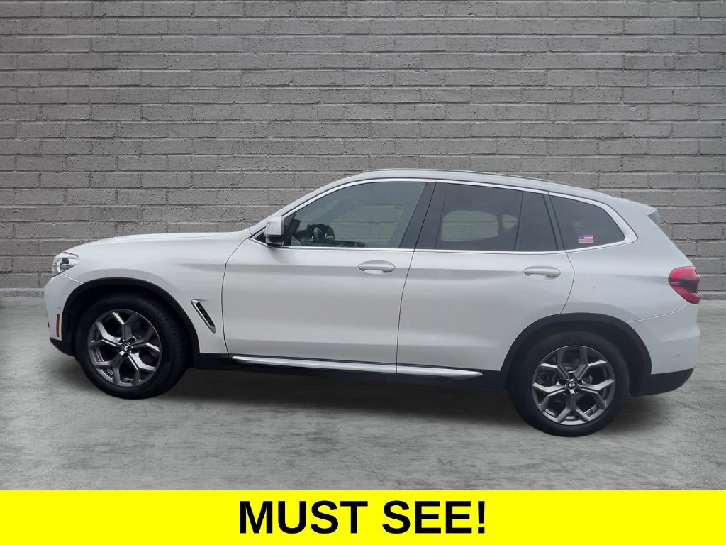 Used 2021 White Metallic BMW xDrive30i image 3