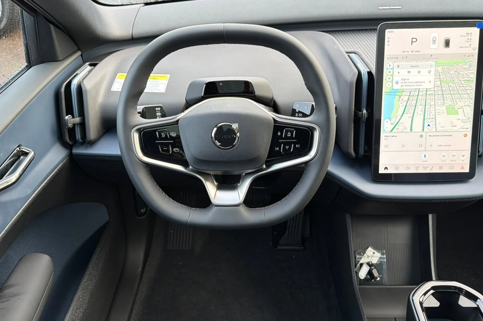 New 2026 ONYX BLACK Volvo Ultra image 11