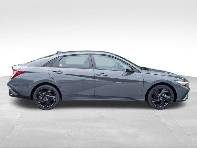 New 2026 Gray Hyundai SEL Sport image 12