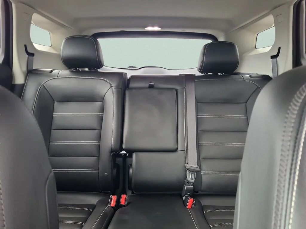 Used 2023 Ebony Twilight Metallic GMC Denali image 10