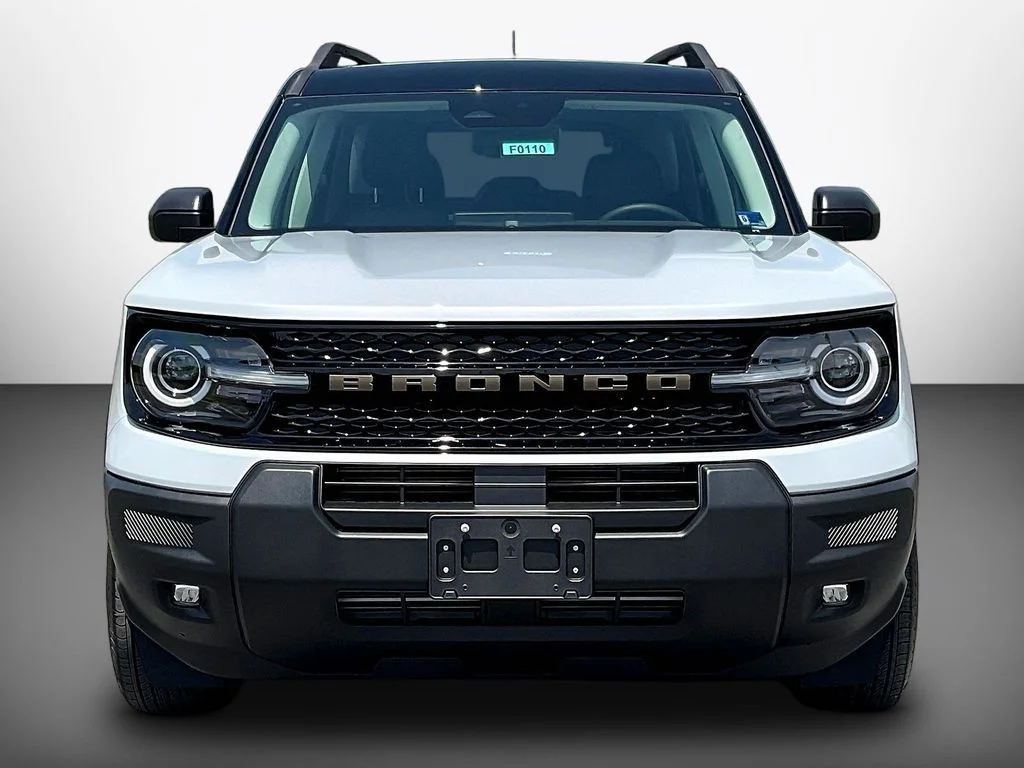 New 2026 Space White Metallic Ford Big Bend® image 15