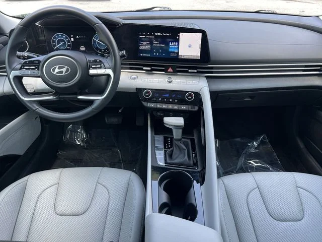 Used 2025 Gray Hyundai Limited image 17