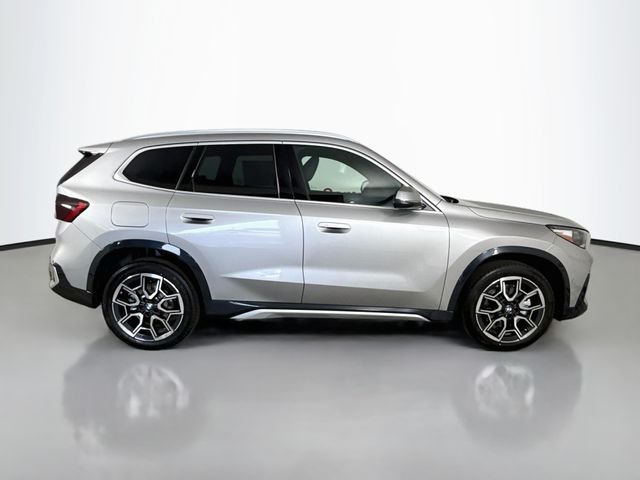 New 2026 Silver Metallic BMW xDrive28i image 8