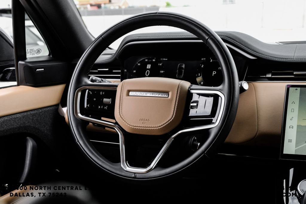 Used 2023 Black Land Rover SE image 15