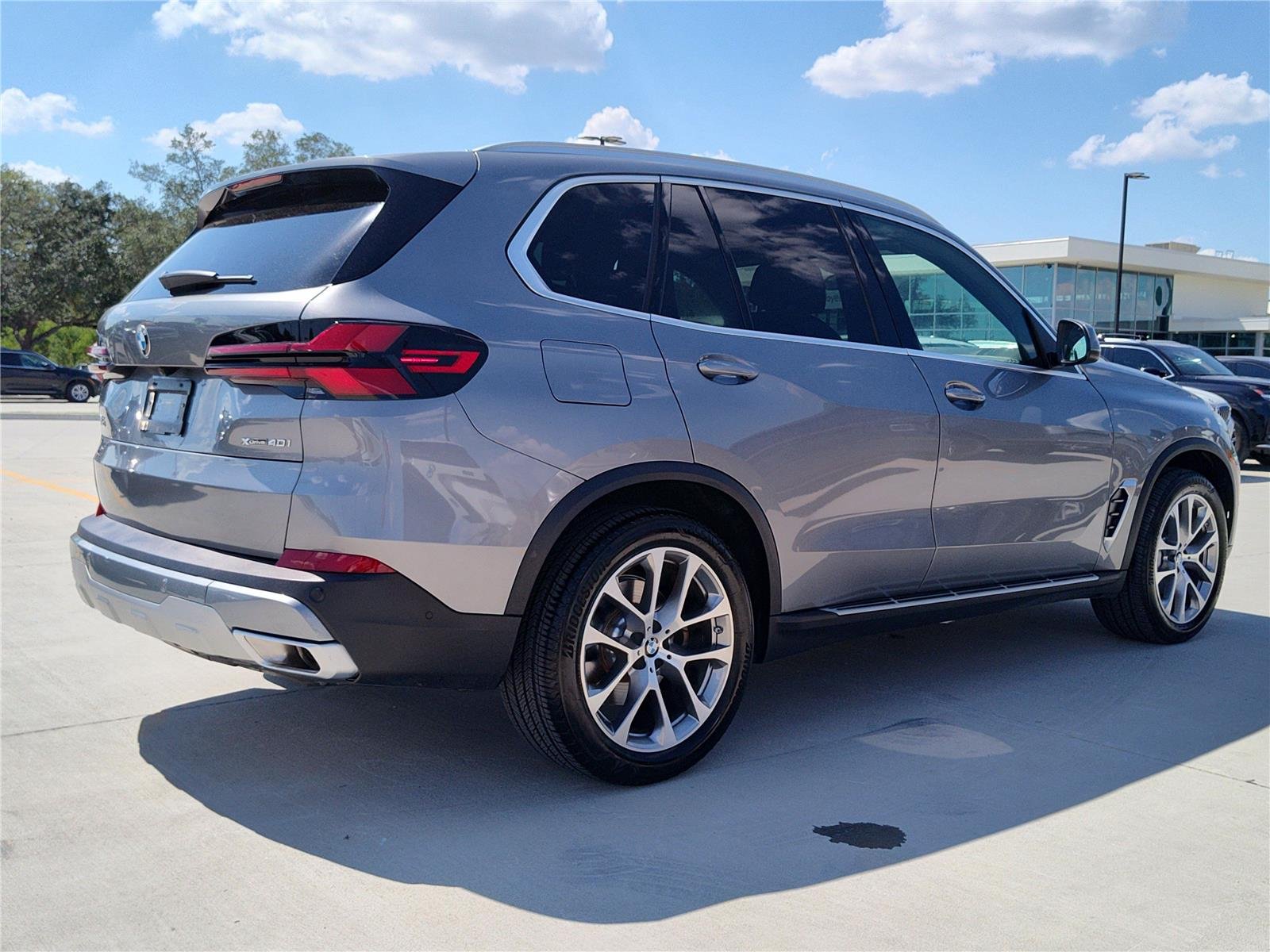 2025 BMW X5 40i - Photo 9
