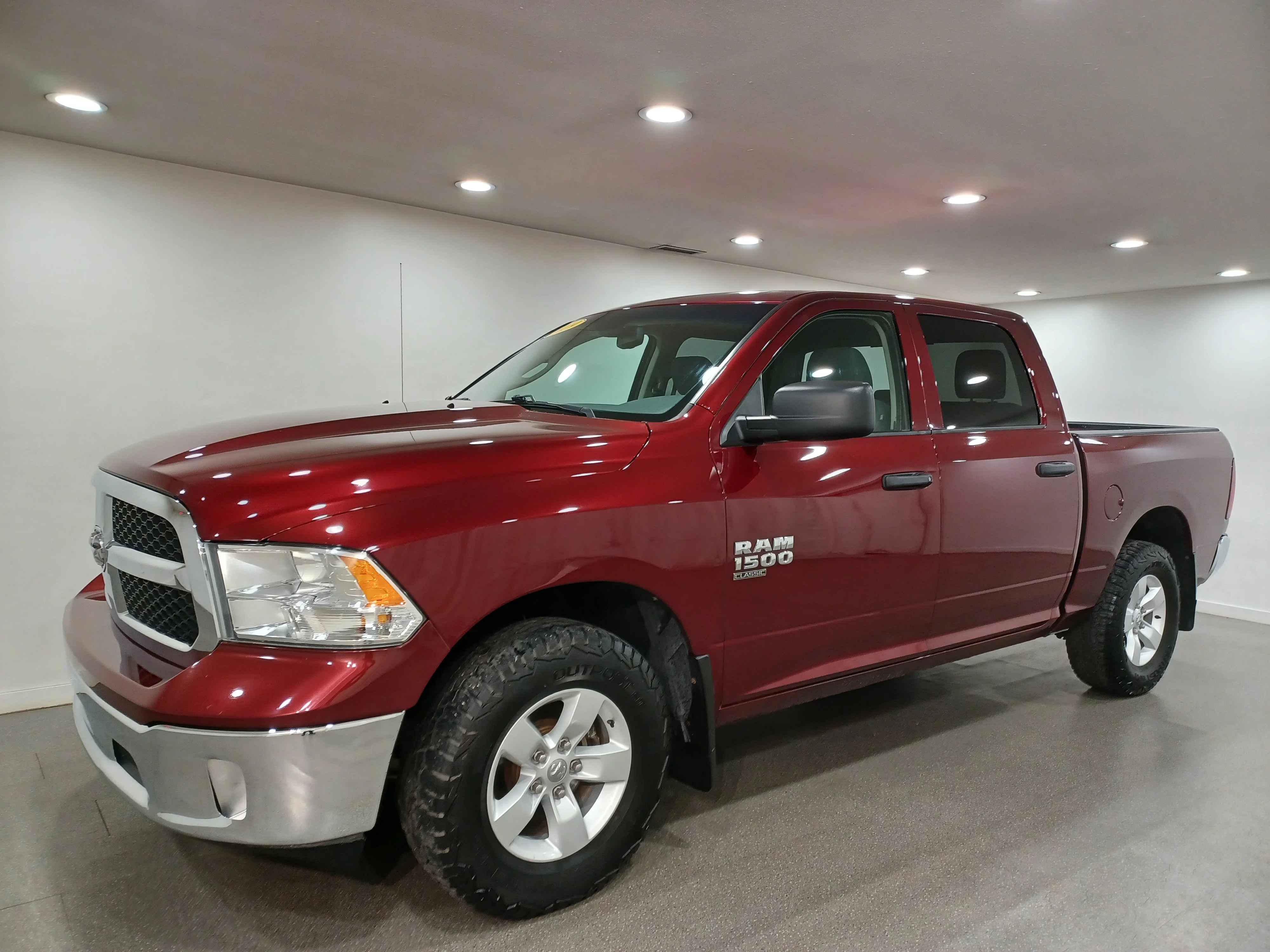 Used 2019 Red Pearl Ram ST 4x4*5ft 7in Box | 6 Pass | Velvet Red Pearl | Park Assist Camera | Tow Pkg image 2