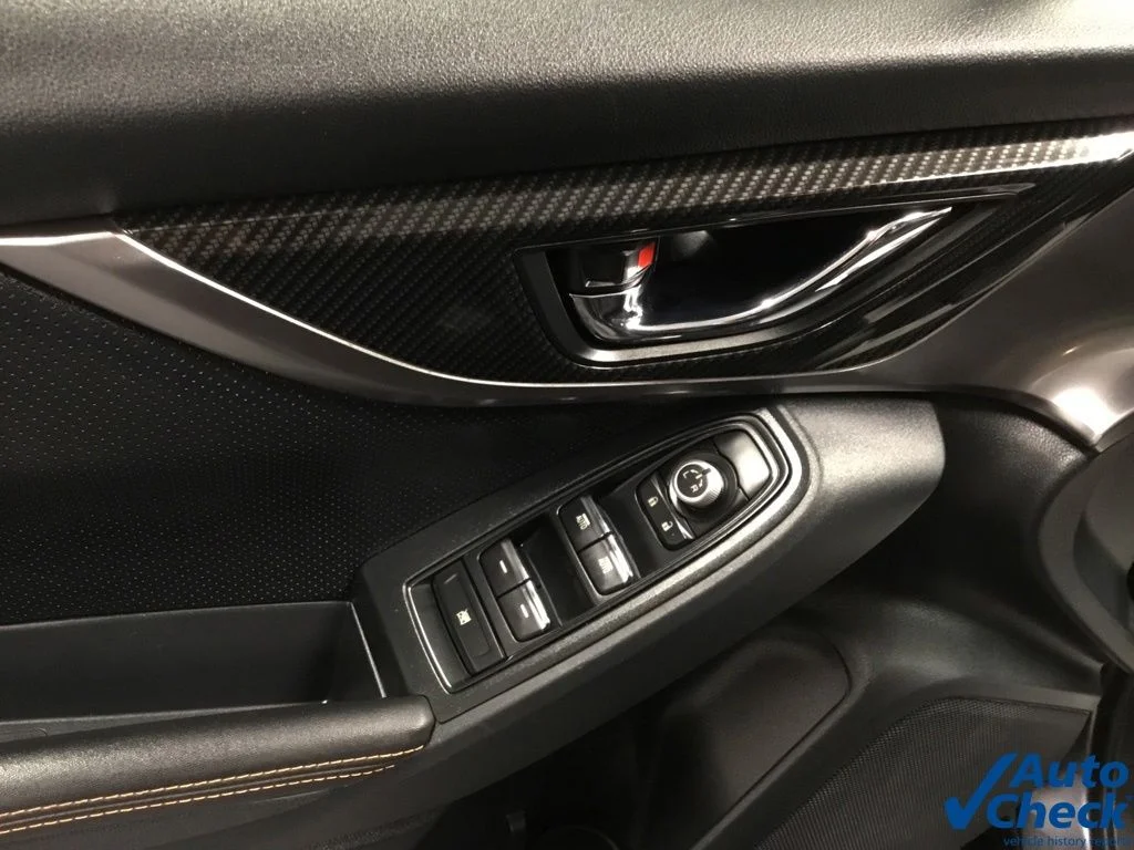 Used 2018 Gray Subaru 2.0i Limited image 20