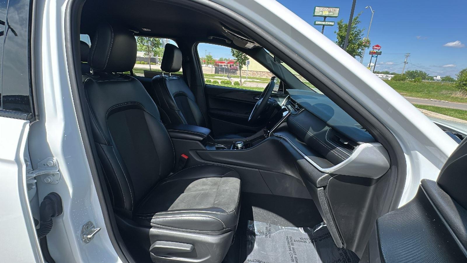 Used 2025 Bright White Clearcoat Jeep Altitude image 32