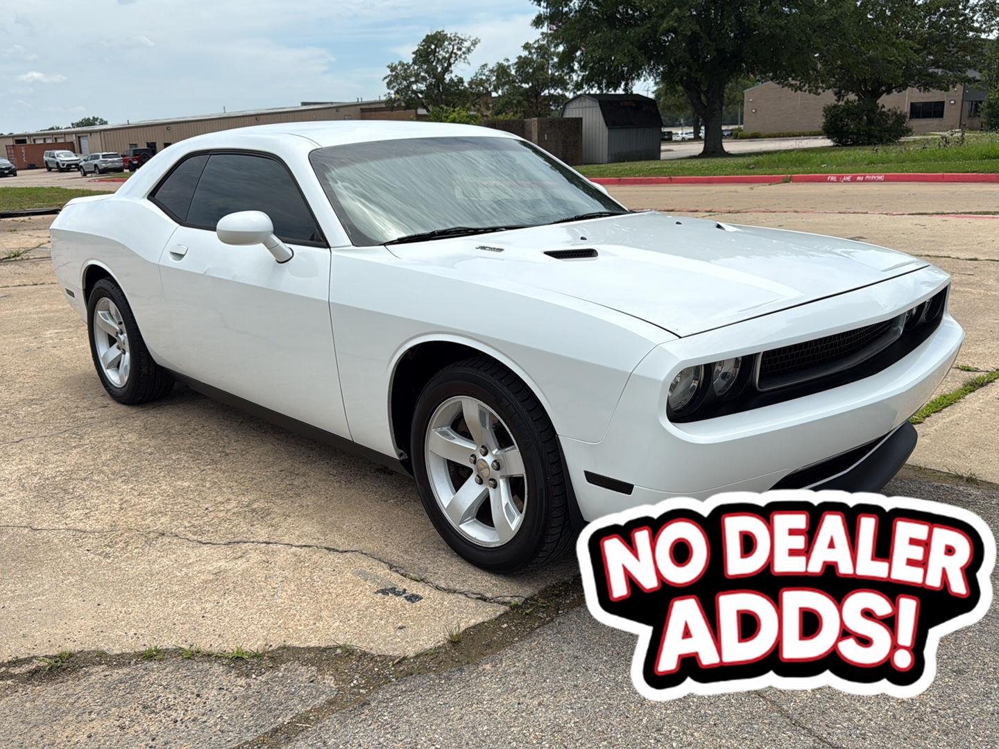 2011 Dodge Challenger R/T's photo