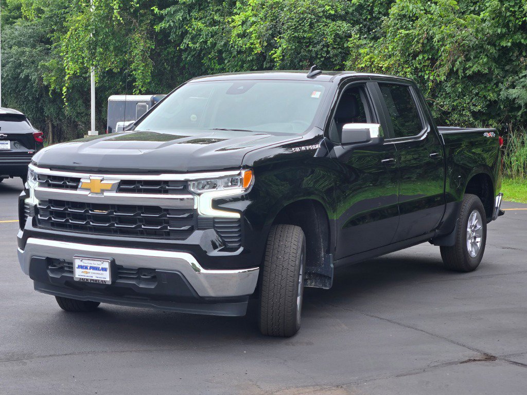 2026 Chevrolet Silverado 1500 LT - Photo 4