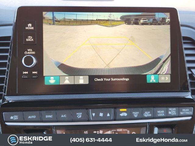 Certified Used 2026 Solar Silver Metallic Honda EX-L image 19