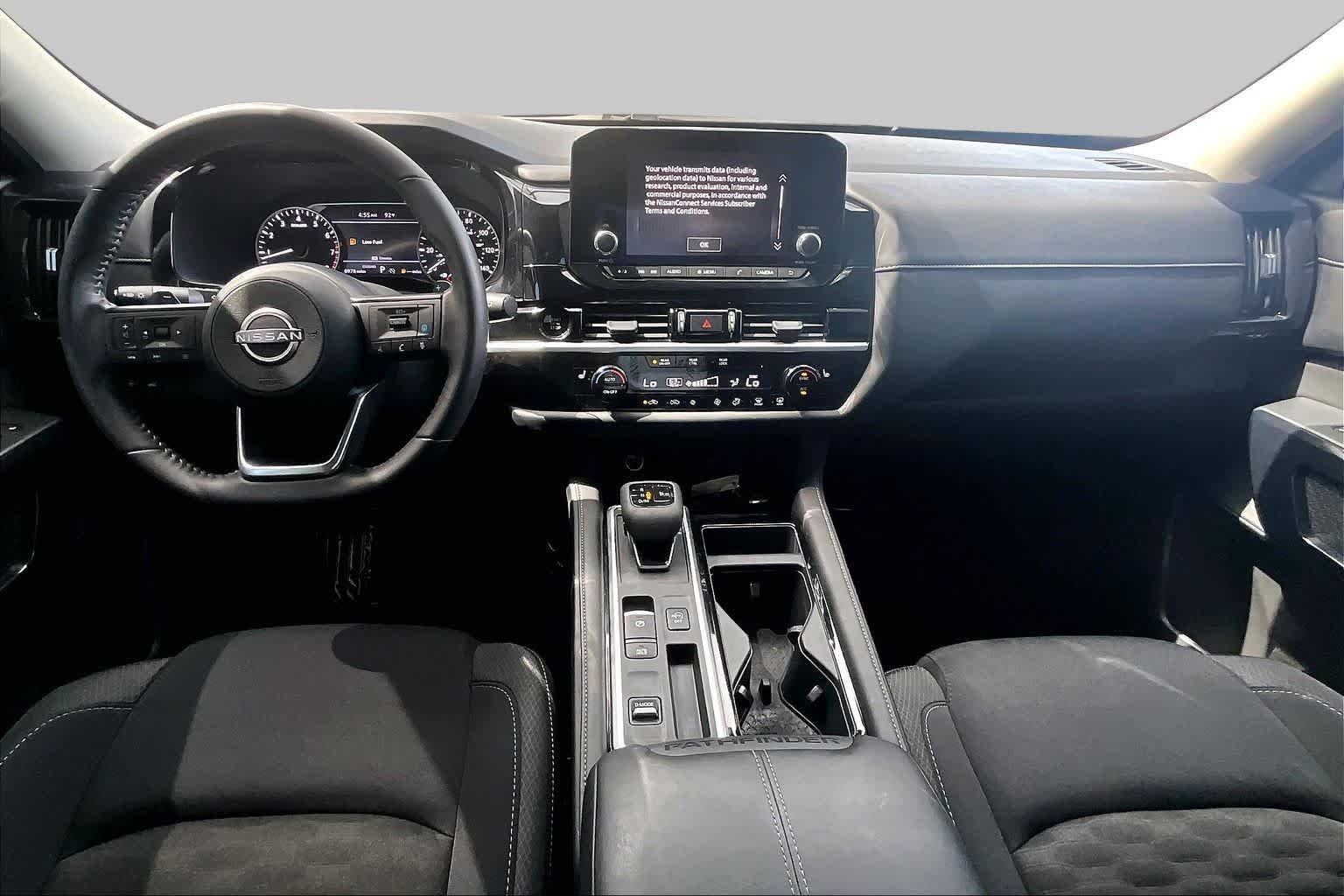 Used 2025 Super Black Nissan SV image 15