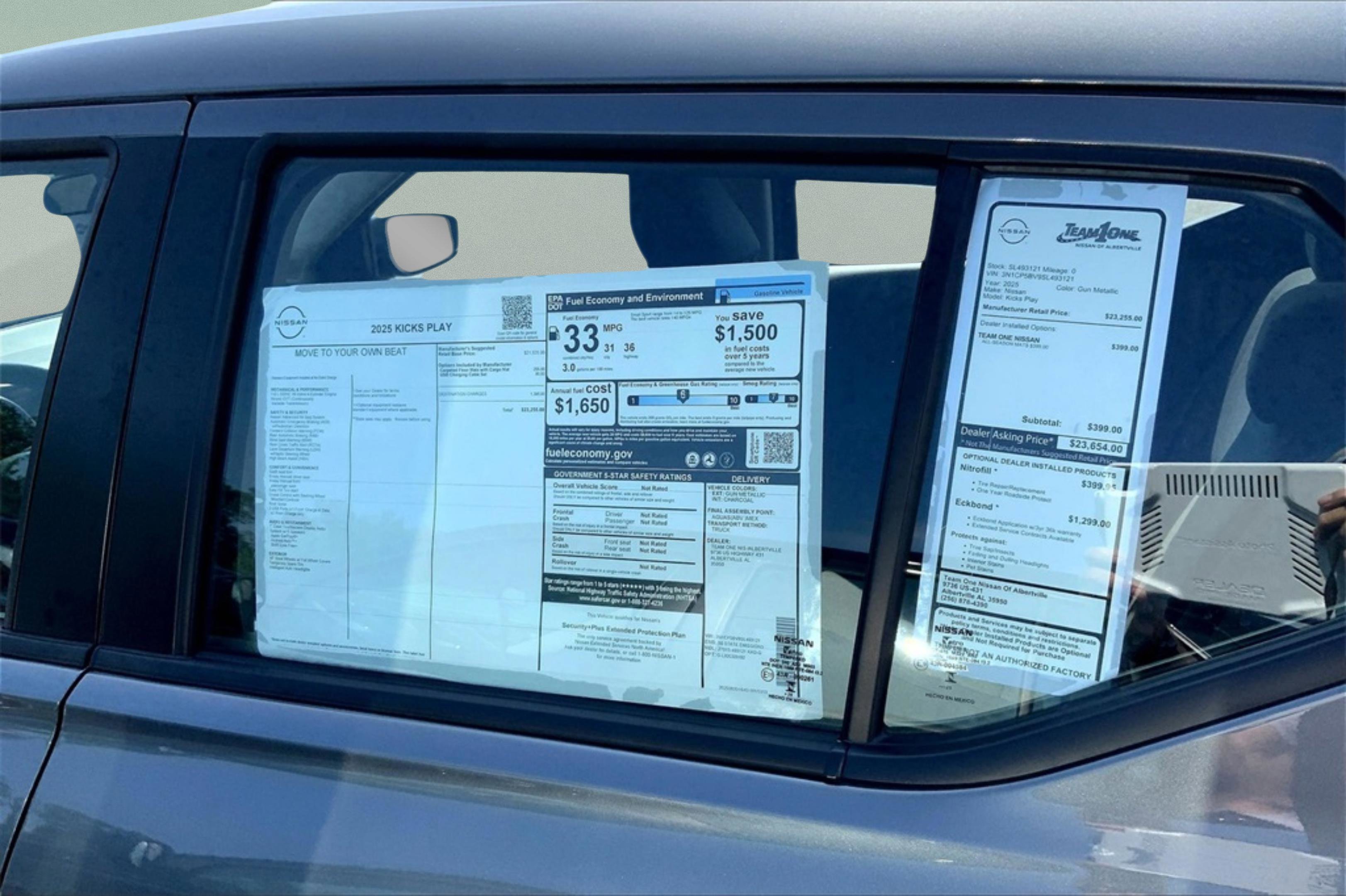 2025 Nissan KICKS PLAY Base - Photo 12