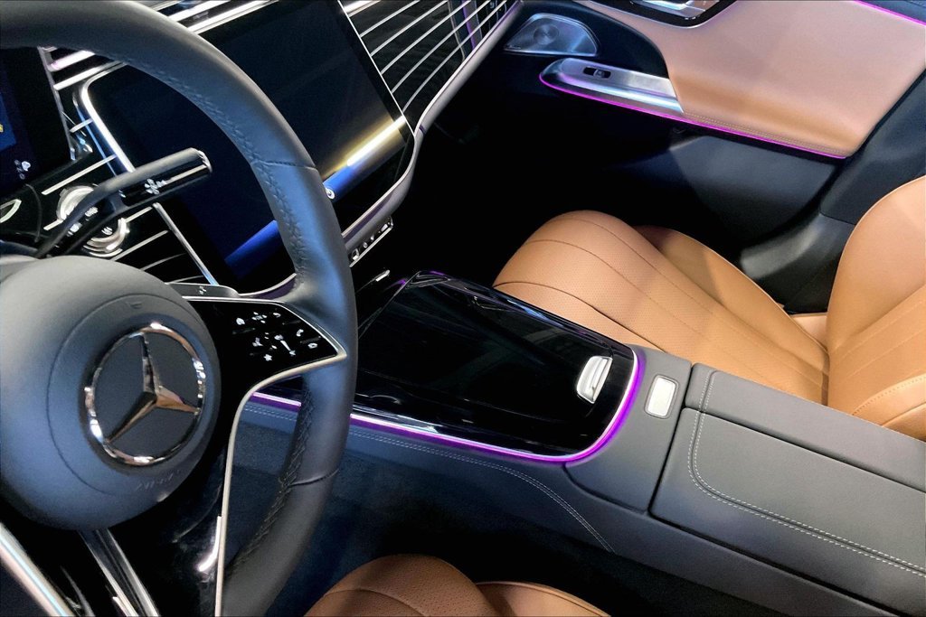 2026 Mercedes-Benz E-Class E350 - Photo 12