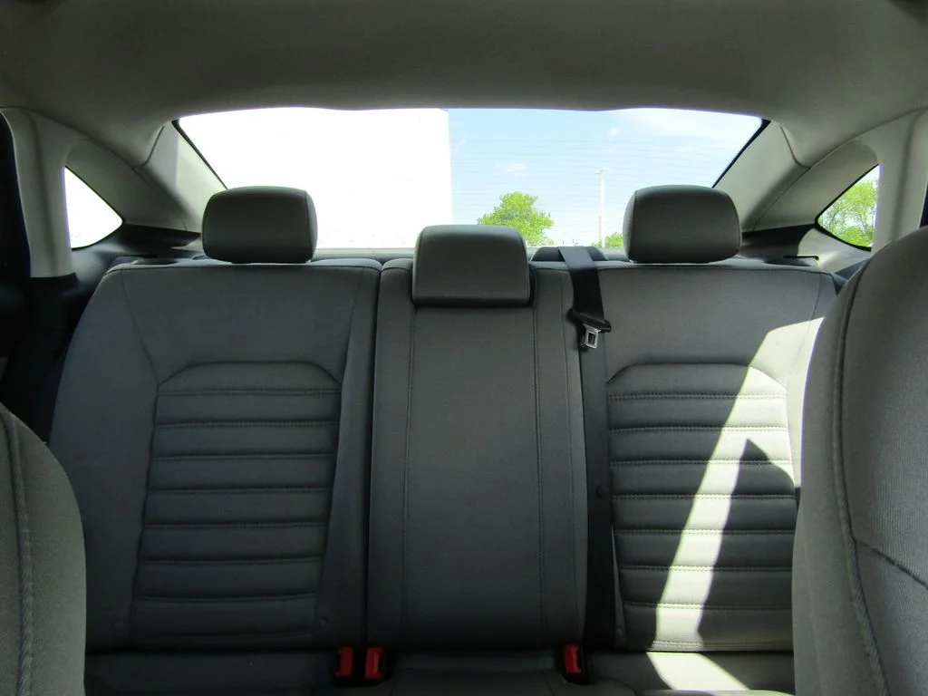 Used 2014 Ruby Red Tinted Clearcoat Ford S image 17